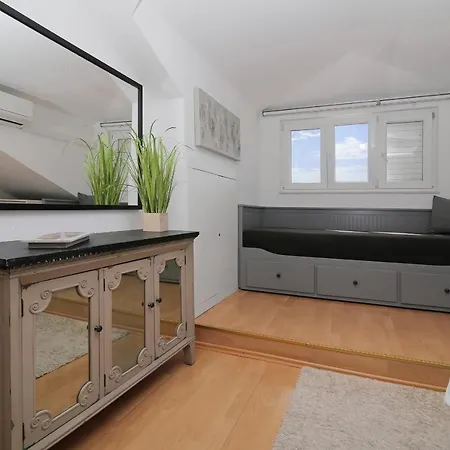 Apartman Spacious 2 Bedroom Luxeview- Oldtownview, 10min To Town *