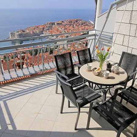 Spacious 2 Bedroom Luxeview- Oldtownview, 10min To Town Apartment Dubrovnik