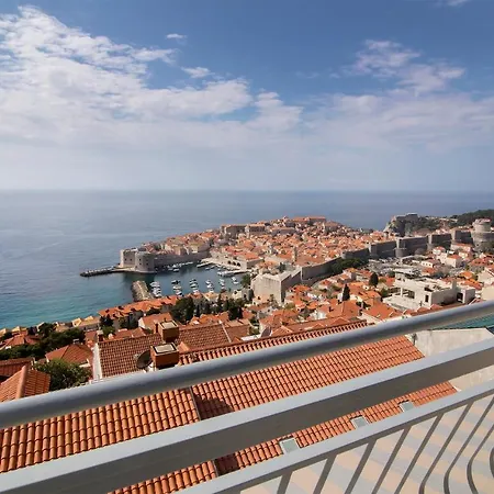 Spacious 2 Bedroom Luxeview- Oldtownview, 10min To Town *