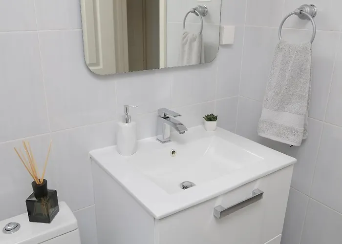 Διαμέρισμα Spacious 2 Bedroom Luxeview- Oldtownview, 10min To Town *